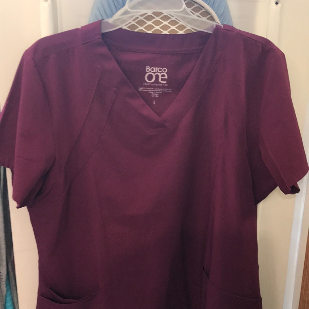 Barco One scrub top